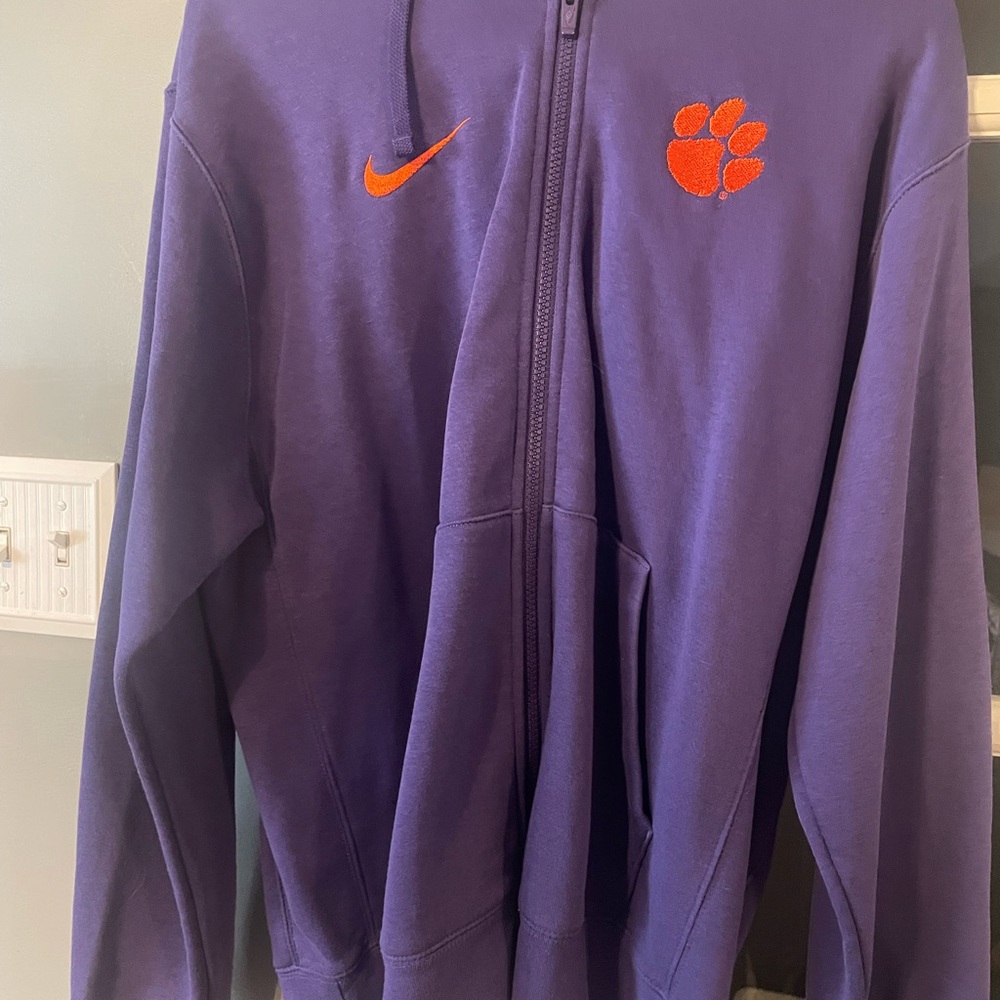 Like New Medium $80 Clemson Nike Purple zip hoodie, Worn x 1, kangaroo pocket